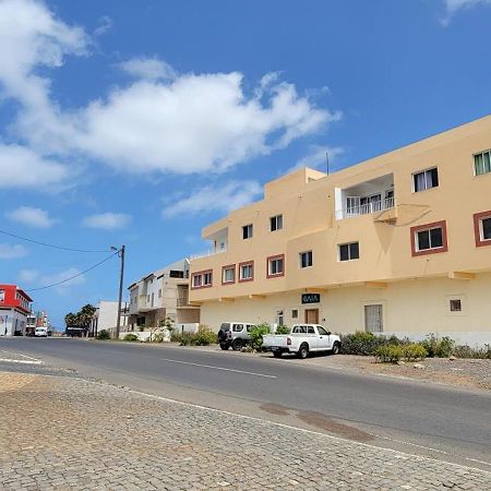 Baia Palmeira Residence ภายนอก รูปภาพ